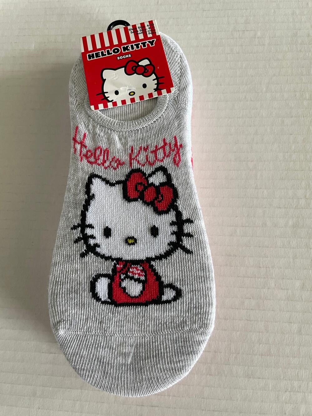 Hello Kitty Novelty 5 Pair No Show Socks